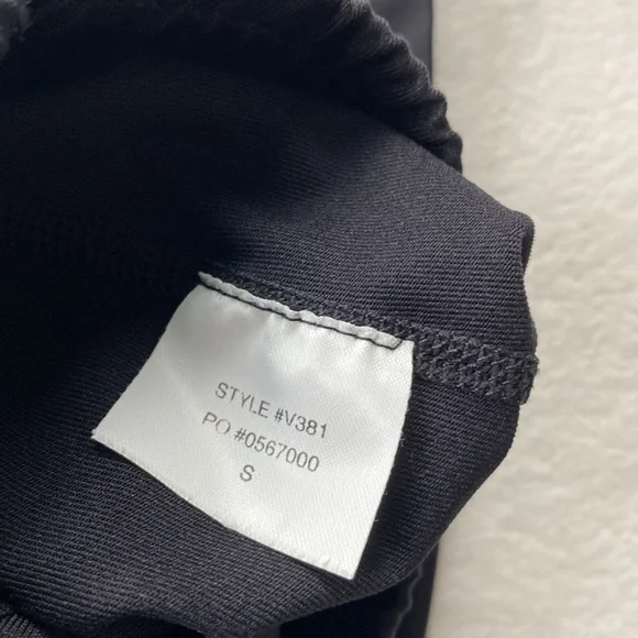 Vuori Sunday Performance 7.5” Pull On Athletic Jogger Shorts (Black) - Picture 15 of 15